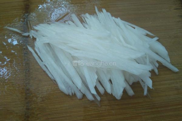 白萝卜牛肉汤的做法图解3