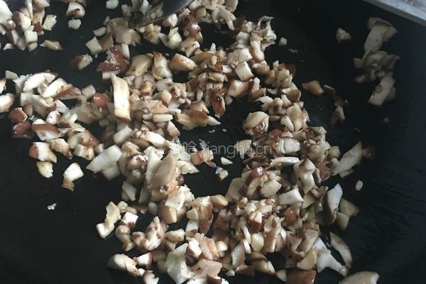 香菇肉酱～的做法图解5
