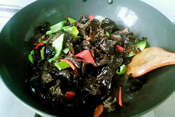 素炒木耳的做法图解6