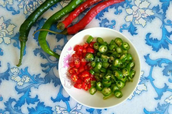 孜然鸡脆骨的做法图解4
