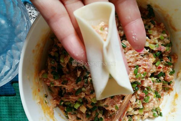 小葱香辣酱饺子的做法图解8