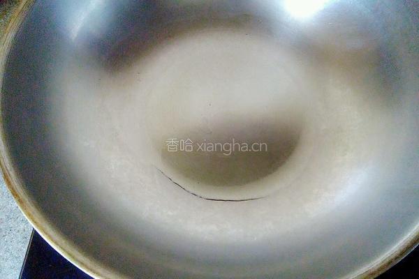 炒糖色的做法图解2