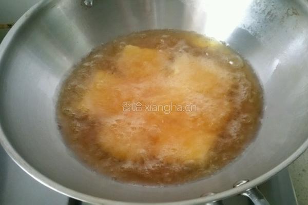 海参豆腐煲的做法图解2