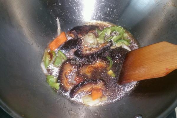 海参豆腐煲的做法图解6