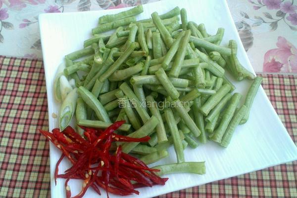 麻辣豆角的做法图解2