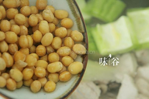 苦瓜排骨汤的做法图解5