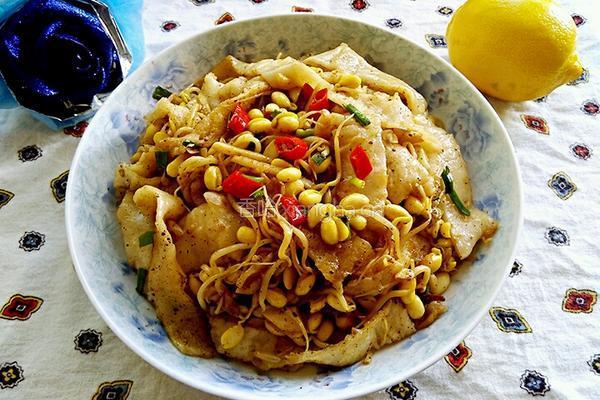 豆芽炒饼丝的做法图解12