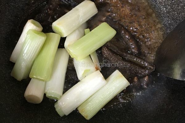 大葱烧海参的做法图解17