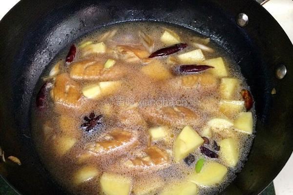 鸡翅炖土豆的做法图解11
