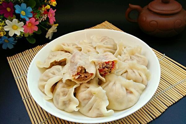猪肉饺子的做法图解12