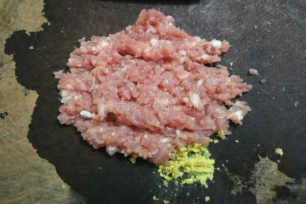 南瓜蒸肉的做法图解4