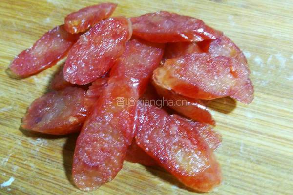 电饭煲腊肉饭的做法图解2