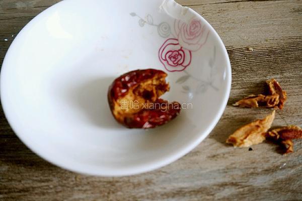 七味乌鸡汤的做法图解3