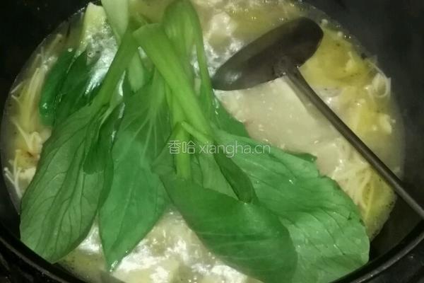 金针菇炖冻豆腐的做法图解5