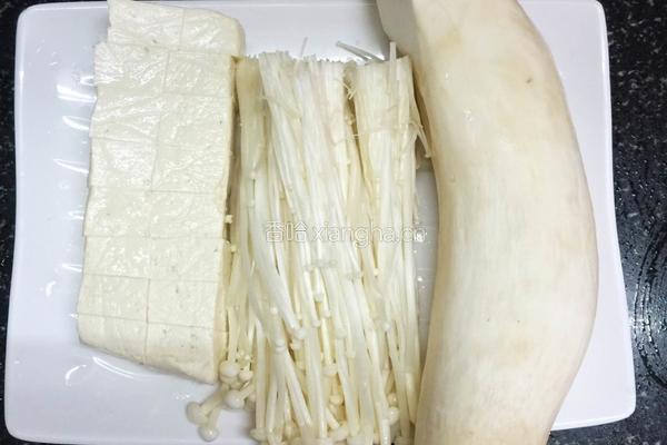 番茄煮鱼的做法图解3