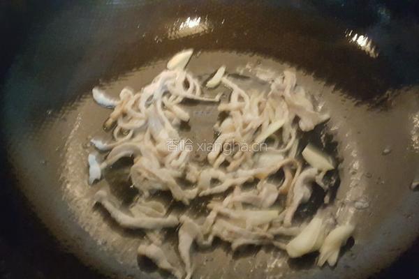 金针菇肉汤的做法图解5