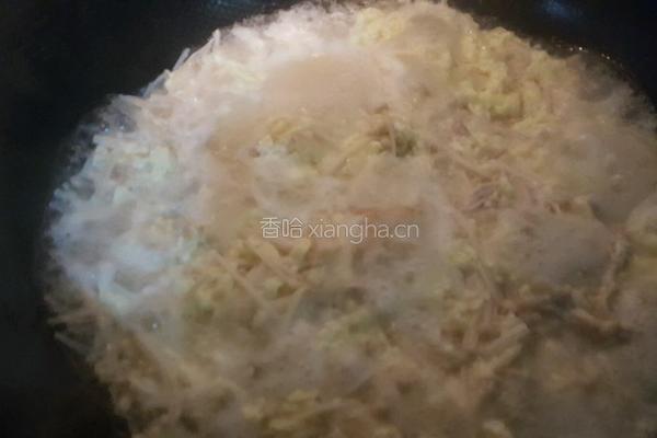 金针菇肉汤的做法图解7