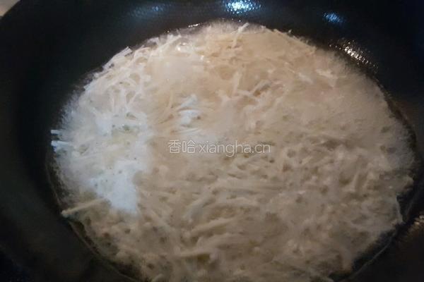 金针菇肉汤的做法图解8