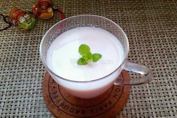 鲜榨石榴汁的做法图解6