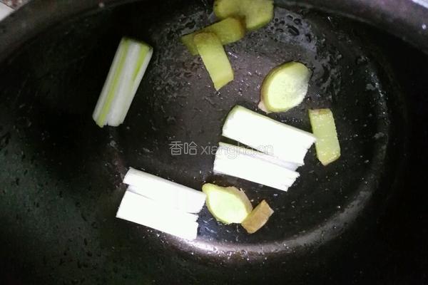 电压力锅剁椒鱼头的做法图解4