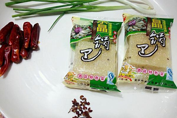 麻辣锅巴的做法图解1