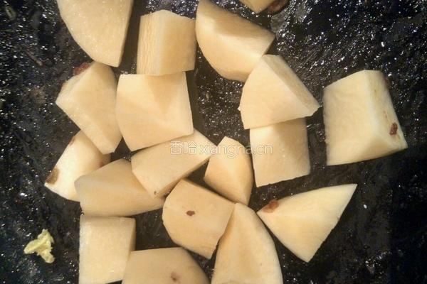 土豆熬小白菜的做法图解4