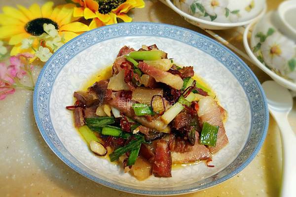 红烧腊肉的做法图解10