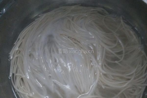 鸡蛋清汤切面的做法图解4
