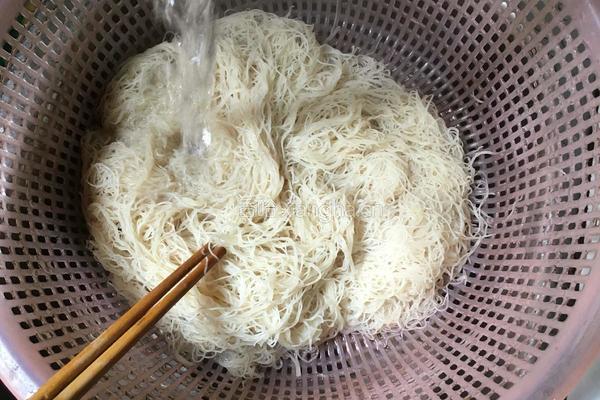 温州炒粉干的做法图解7