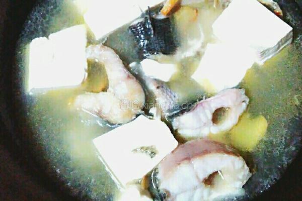 乌鱼炖豆腐的做法图解4