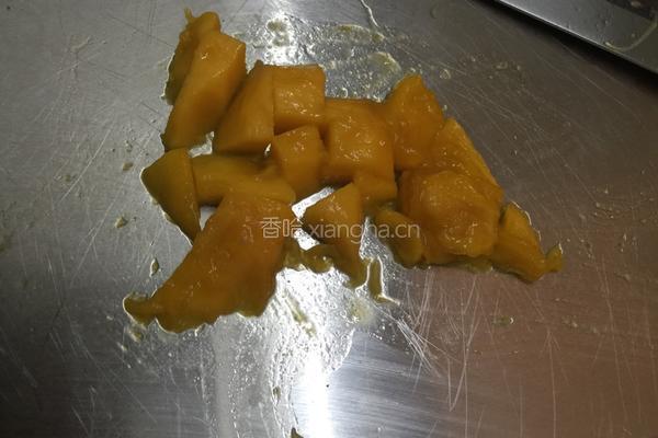 迷你芒果夏洛特的做法图解3