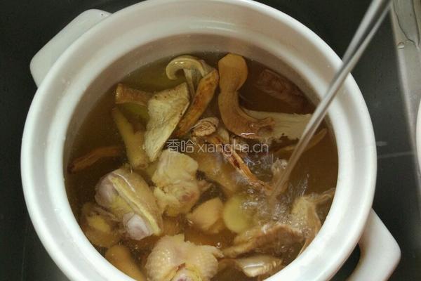 松茸炖鸡的做法图解6