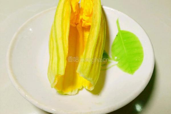 椒盐南瓜花的做法图解4