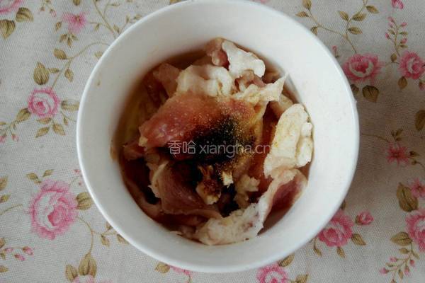 青椒炒肉的做法图解3