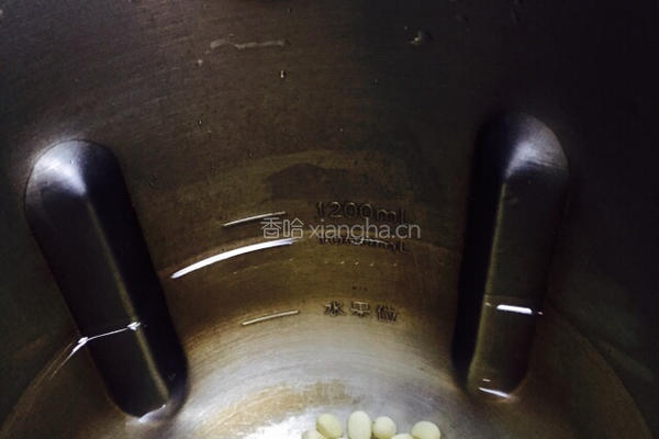 枸杞子豆浆的做法图解2