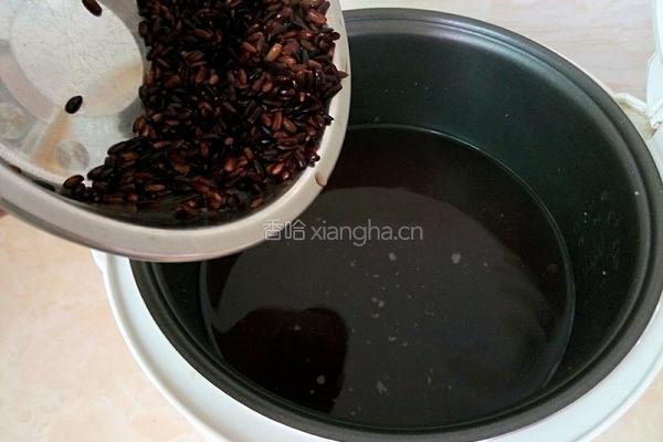 红豆黑糯米粥的做法图解4