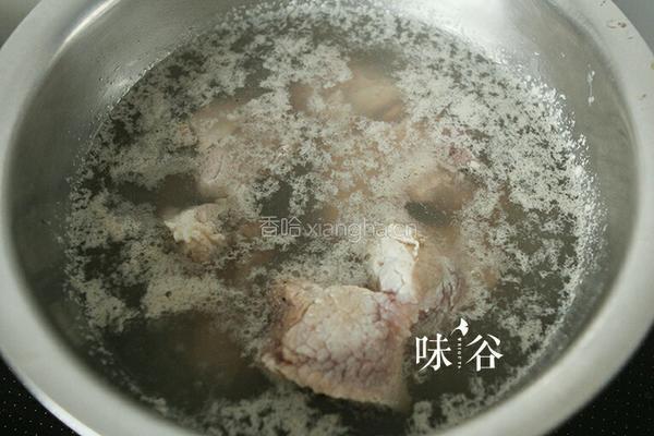 灵芝猴头菇枸杞汤的做法图解4