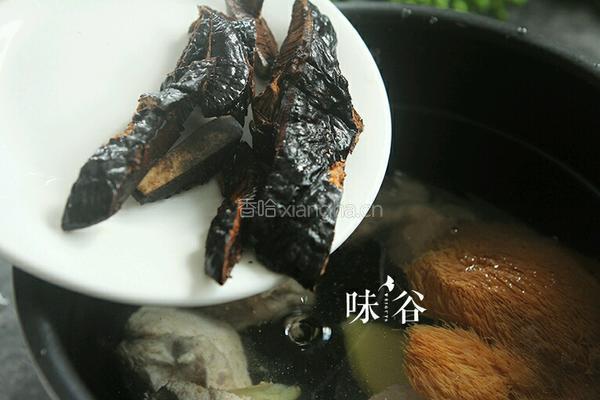 灵芝猴头菇枸杞汤的做法图解5