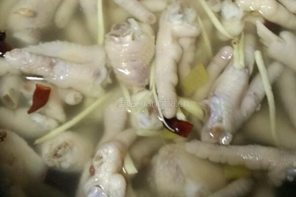 泡脚凤爪的做法图解4