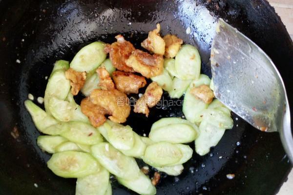 丝瓜小酥肉的做法图解7