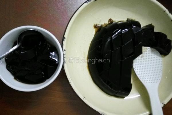 自制黑仙草凉粉的做法图解10