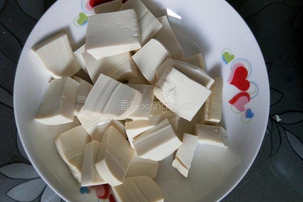 砂锅白菜豆腐的做法图解1