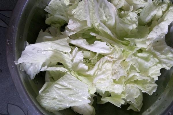 砂锅白菜豆腐的做法图解2
