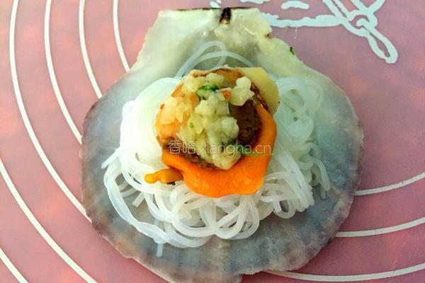 粉丝蒸扇贝的做法图解3
