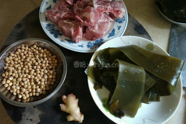 黄豆海带排骨汤的做法图解2