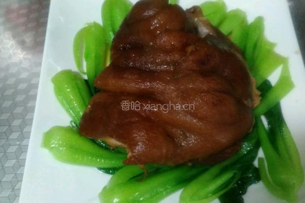 扒肘子的做法图解13