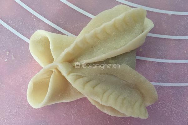 蝴蝶饺的做法图解11
