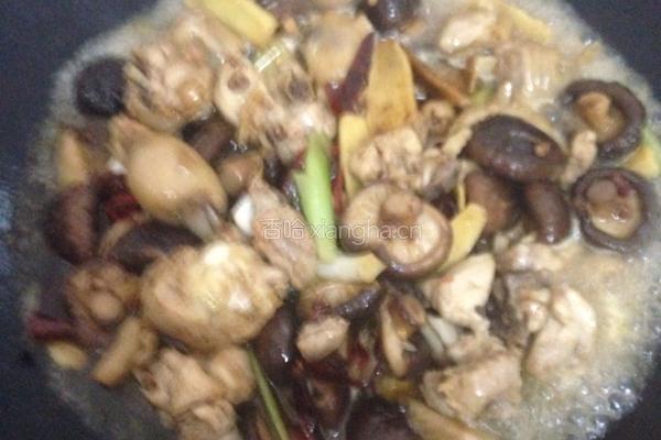 香菇土豆焖鸡块的做法图解9