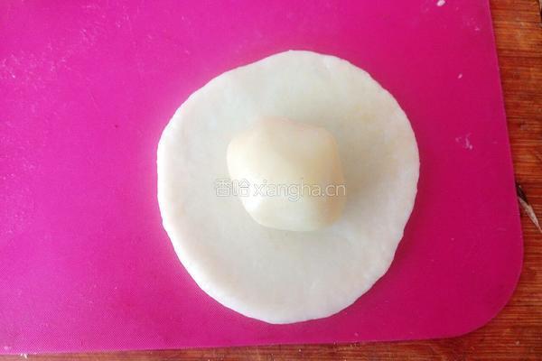 红豆沙酥饼的做法图解4