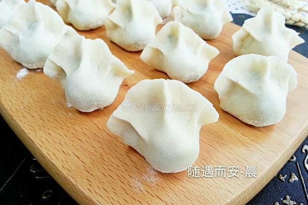 圆白菜猪肉馅饺子的做法图解11